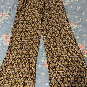 Blue and yellow patterned loose pants